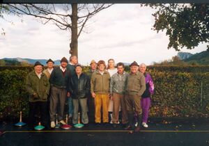 Asphalt-Stockschützen Gruppe Thalgau 1987.jpg