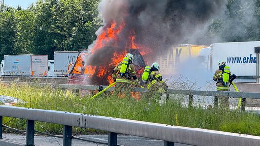 Autobahn-Grenzübergang Walserberg Autobrand Juni 2025 02.jpg