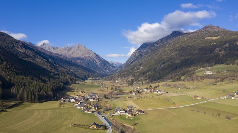 Datei:Weisspriach-drohne-2018-1.jpg