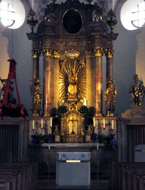 Altar in der Filialkirche Salzburghofen.jpg