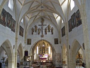 Mariapfarr Kirche03.jpg
