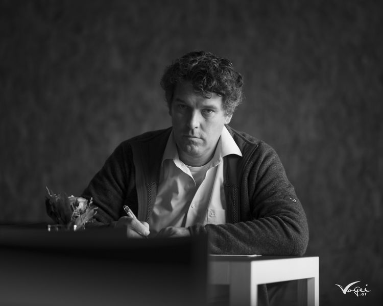 Datei:Porträt Simon Speigner.jpg