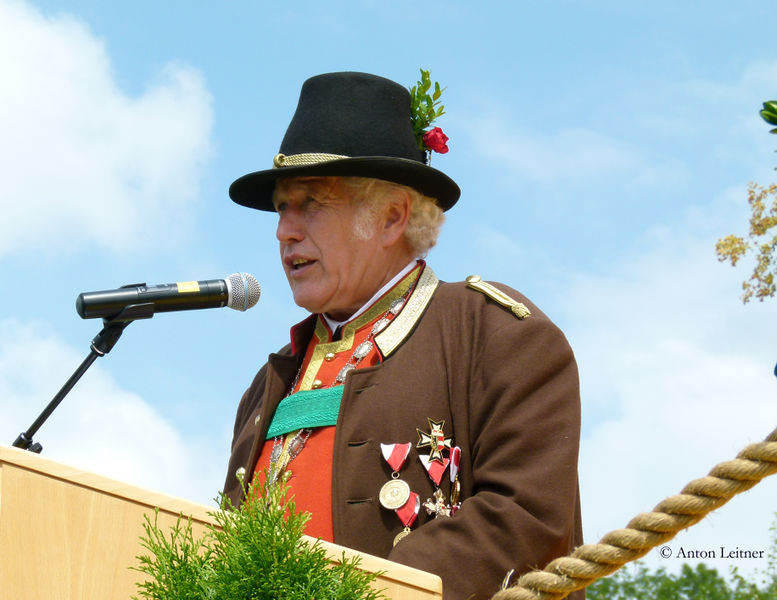 Datei:Schützenobrist Franz Meißl Kopie.jpg