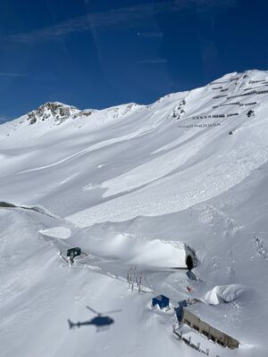 Wintereinbruch Mitte Mai 2023 Großglockner Hochalpenstraße 04.jpg