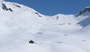 Großglockner Hochalpenstraße Schneeräumung 2021 55.jpg