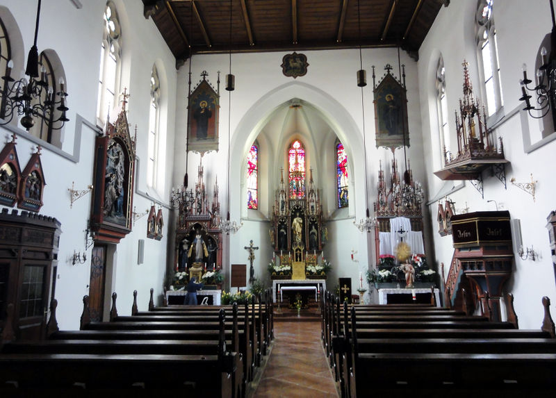 Datei:Herz-Jesu-Kirche in der Hübnergasse.jpg
