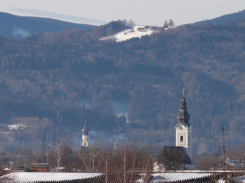 Datei:Nachbarkirchen.jpg