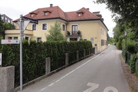 Karl-Böttinger-Straße.jpg