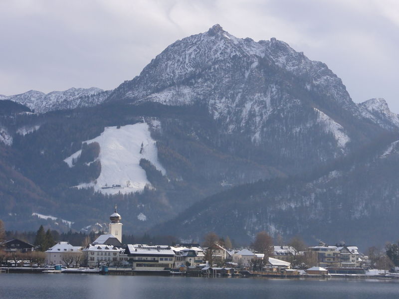 Datei:Laimeralm, oberhalb des Strobler Kirchturms.JPG