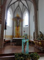 Altar in der Heiligkreuz-Kirche.jpg