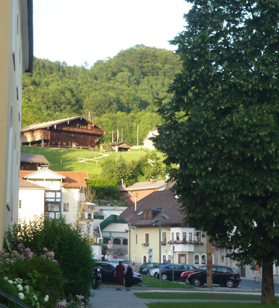 Datei:Ausblick zum Rauchhaus.jpg