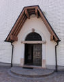Kirchenportal in Plainfeld.JPG