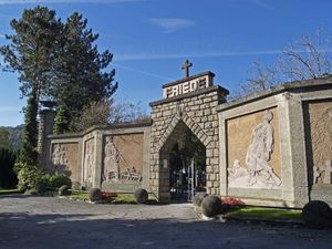 Bischofshofen Friedhofseingang.jpg