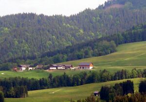 Frenkenberg, Ansicht von der Riedlstraße.jpg