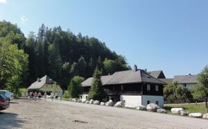 Forsthaus und alte Mühle.jpg