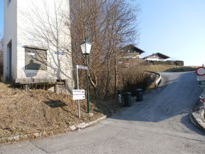 Carl-Mayr-Weg (Henndorf am Wallersee).jpg