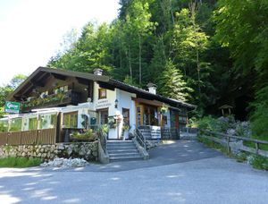 Gasthof Lamprechtshöhle 1.jpg
