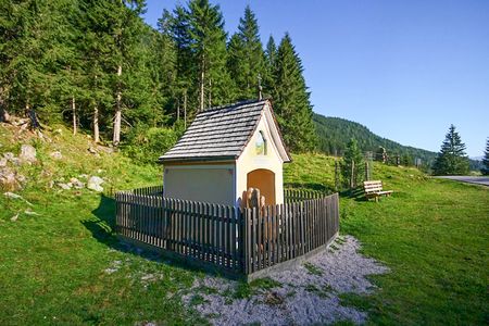 Winkelkapelle lessachtal 33852 2016-08-25.jpg