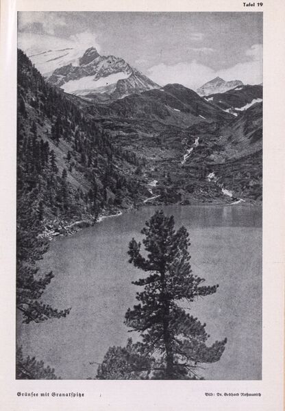 Datei:Grünsee mit Granatspitze 1942.jpg