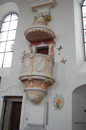 Predigtkanzel in Eugendorf.jpg