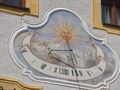 Sonnenuhr am Thalgauer Dechanthof.JPG