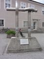Wackersdorfdenkmal am Mozartplatz.jpg