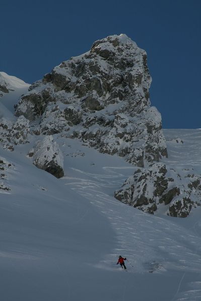 Datei:Zehnerkarspitz-lantschfeldtal 04436 2010-01-20.jpg