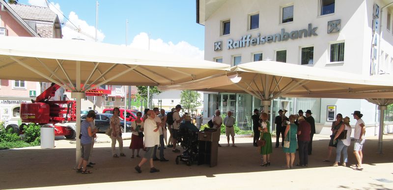 Datei:Zusammenkunft für die Präsentation von Via Talagova.JPG