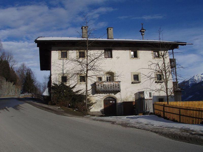 Datei:Bauerngut Reichensberg Uttendorf.jpg