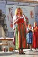 Rupertikirtag 2013 Alles Dirndl 02.jpg