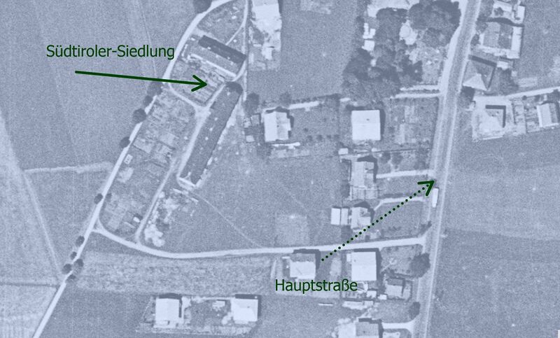 Datei:Südtiroler Siedlung Neumarkt 1953.jpg
