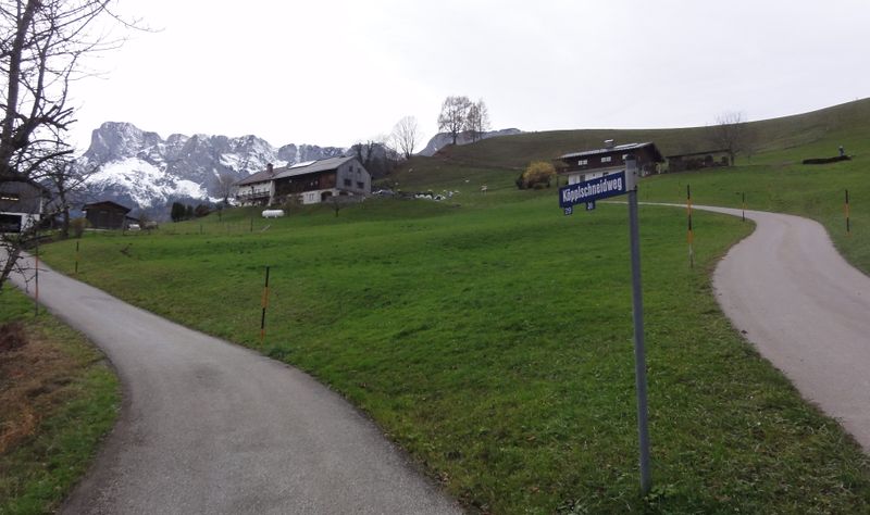 Datei:Köpplschneidweg Wegweiser.jpg