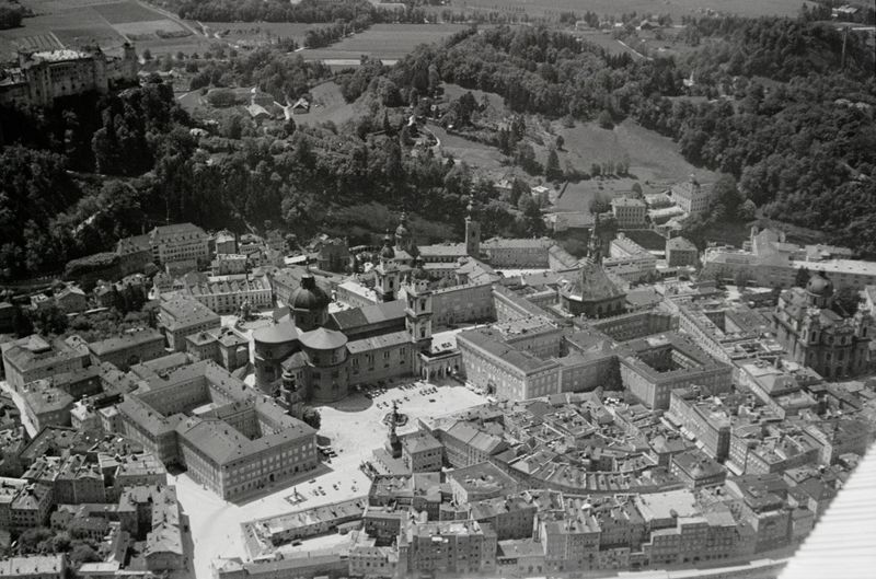 Datei:Salzburg Altstadt 1933.jpg