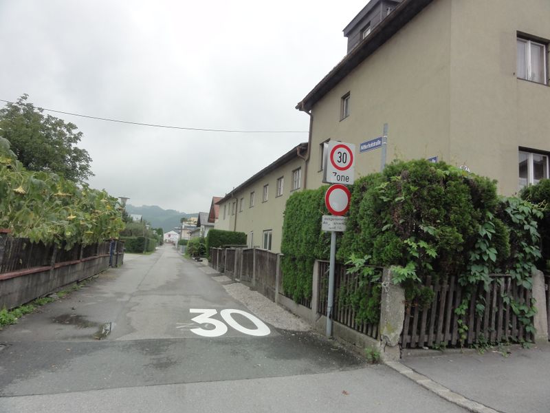 Datei:Mitterhofstraße.jpg