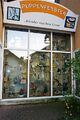 Puppenfenster bei Trachten Wimmer.jpg
