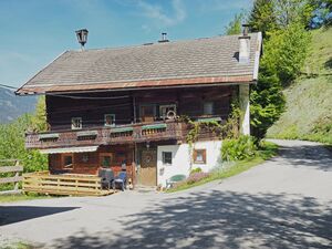 Sankt Johann Hundriesen01.jpg