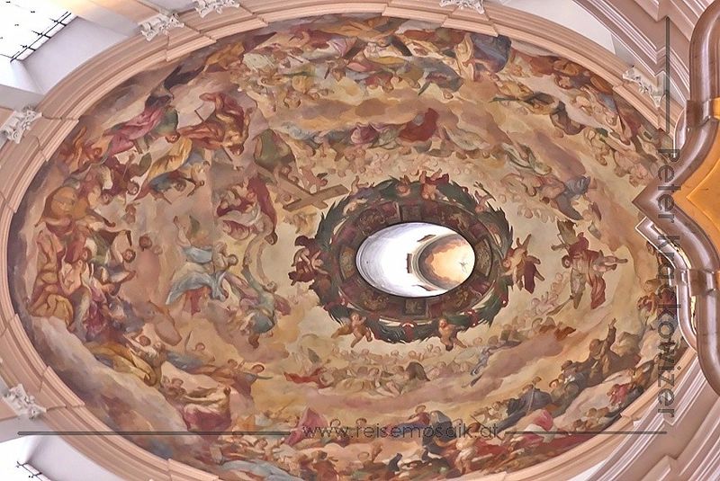 Datei:Dreifaltigkeitskirche 2019 01.jpg