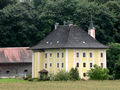 Ehem. Pfarrhof in Reichersdorf, Ostansicht.jpg