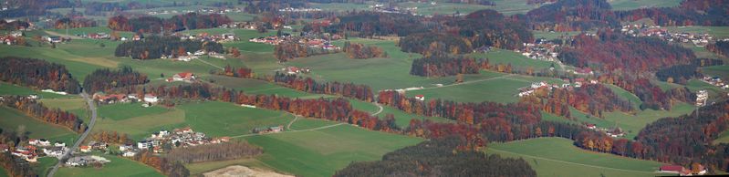 Datei:Landschaft Schwaighofen Plainfeld, Ansicht vom Gaisberg.JPG