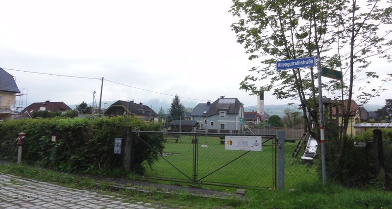 Datei:Altengutrathstraße (Hallein).jpg