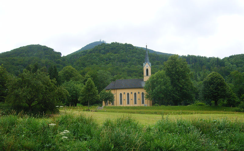 Datei:Guggenthal mit Gaisberg.jpg
