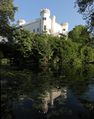 Schloss Marzoll mit Weiher.jpg
