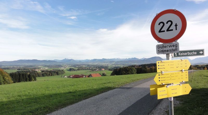 Datei:Güterweg Simmerstatt.jpg