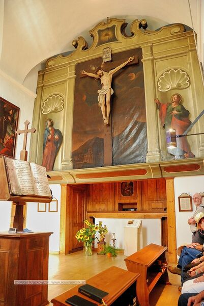 Datei:Kapuzinerkloster Klosterkirche Betraum.jpg