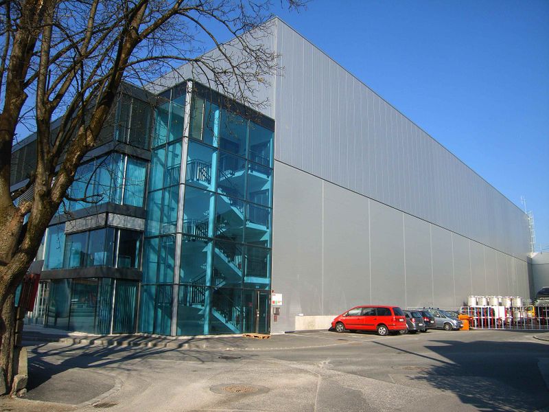 Datei:Milchhof Salzburg neu.jpg