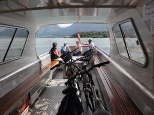 Abersee-St. Wolfgang-Schiffsfähre.JPG