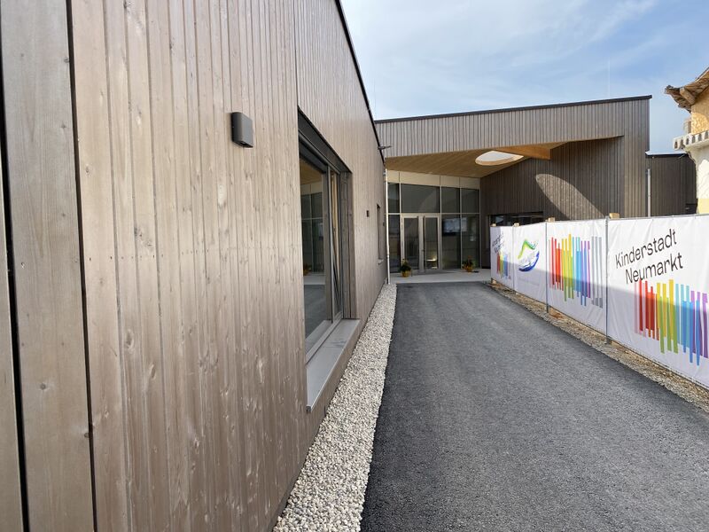 Datei:Kindergarten Neumarkt 24.jpeg
