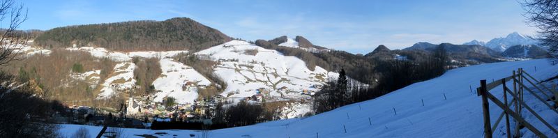 Datei:Marktschellenberg-Panorama im Winter.jpg