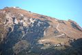 Schafberg mit Bahntrasse.jpg