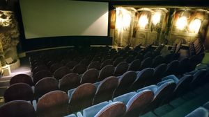 Mozartkino Römer Saal.jpg